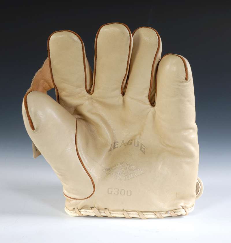 Diamond G300 Front Diamond Baseball Glove Collector Gallery